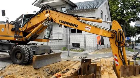 Liebherr A 904 C YouTube