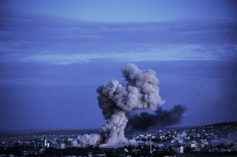 In Beeld Kobane In Vuur En Vlam