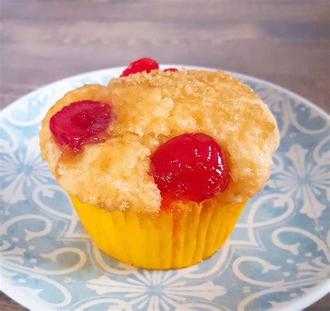 Pineapple Upside Down Muffins #MuffinMonday