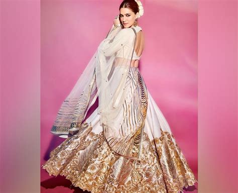 Best Traditional Lehengas Of Bollywood Actresses Of 2020 In Hindi