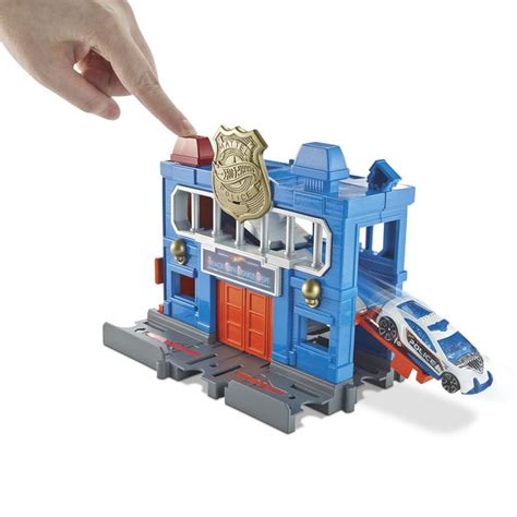 Hot Wheels Downtown Police Station Breakout Play Set Mattel Shop Hot Wheels Police Station