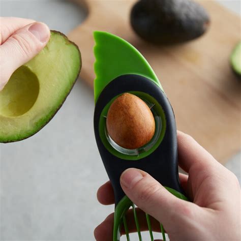 OXO 1252180 Good Grips 3 In 1 Avocado Slicer And Pitter