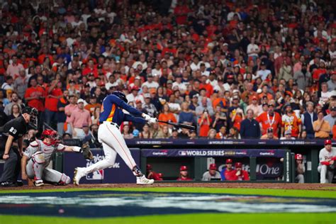 Yordan Alvarez Home Run: 3-Run Bomb Gives Astros WS Ring