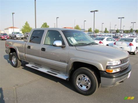 2001 Light Pewter Metallic Chevrolet Silverado 1500 LS Crew Cab 4x4