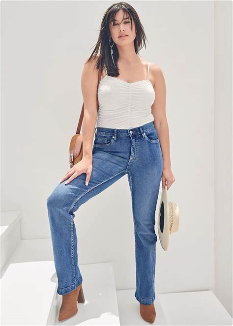 Halle Bootcut Jeans In Medium Wash Plus Denim Venus