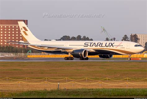 B Starlux Airlines Airbus A Photo By M Uruuru Id