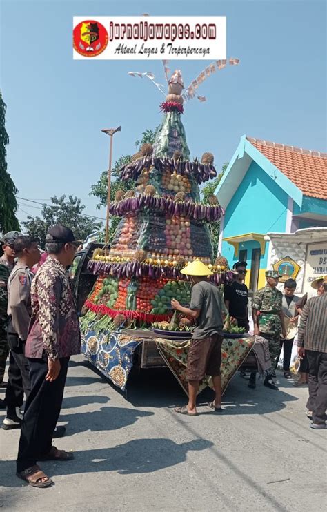 Kirab Budaya Dan Gunungan Meriahkan Sedekah Bumi Dusun Gumining