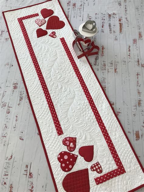 Valentine Quilted Table Runner With Red Appliqued Hearts Etsy