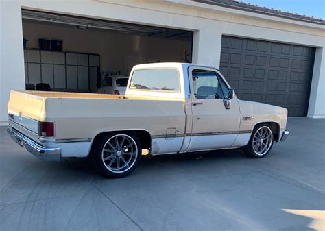 1984 C10 With 20 Gun Metal Ramblers