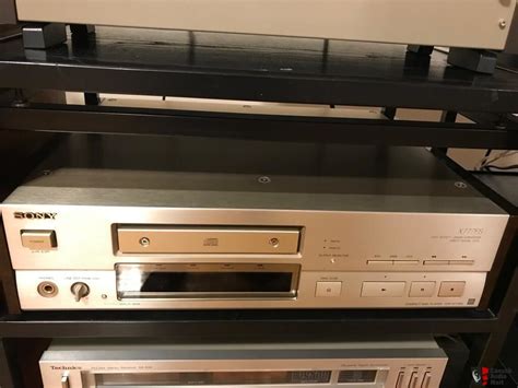 Sony Cdp X Es Cd Player Photo Canuck Audio Mart