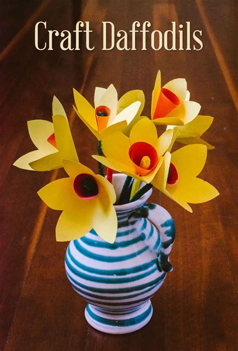 How To Make Daffodils Daffodils Spring Crafts April Crafts