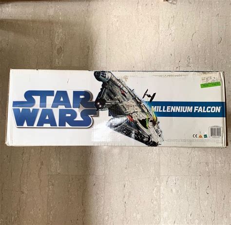 HASBRO Star Wars The Legacy Collection Millennium Falcon Hobbies