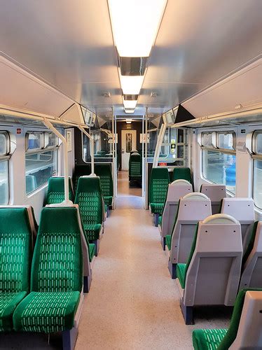 Class 319 Interior Standard Class Saloon Interior Of Londo Flickr