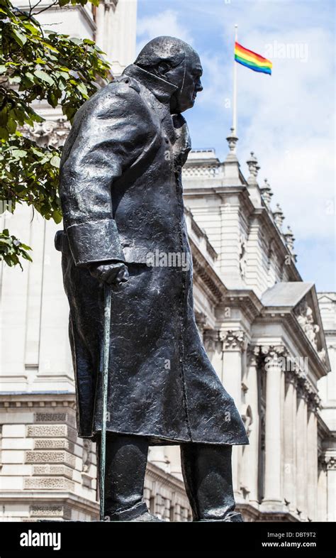 Winston Churchill Statue