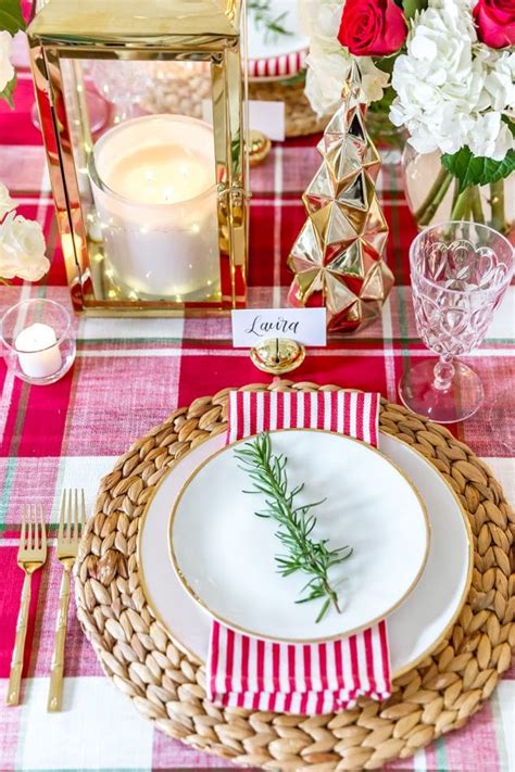 Festive Christmas Table Decorations | Pizzazzerie