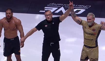 ADCC 2022 Gordon Ryan atinge feito histórico e finaliza André Galvão