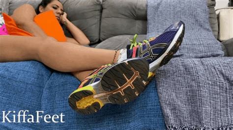 Mistress Kiffa Bossy Hot Roommate EP Ruins Stupid Roommate Date FOOT WORSHIP FOOT