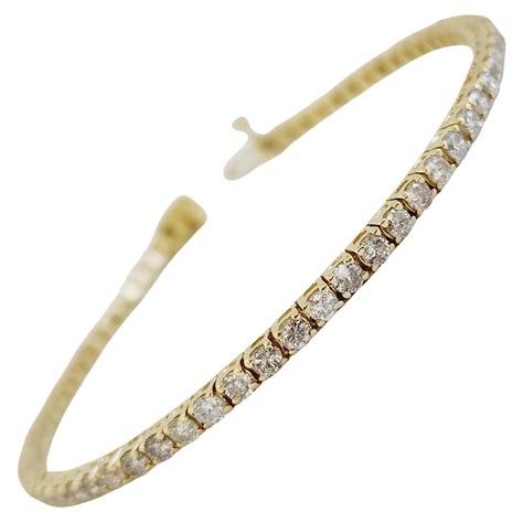 1 17 Carat Round Brilliant Cut Diamond Tennis Bracelet 14 Karat Yellow