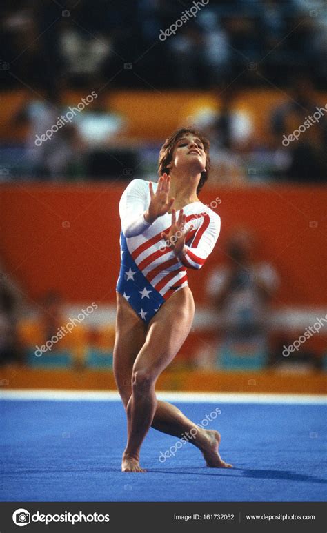 Mary Lou Retton On The Floor Exercise. — Stock Editorial Photo © ProShooter #161732062