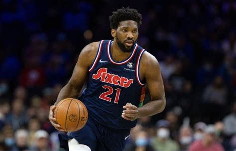 Cameroun Le Basketteur Joel Embiid Bient T Mvp De La Nba