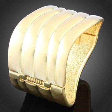 18k Gold Plated Cuff Bracelet On Luulla