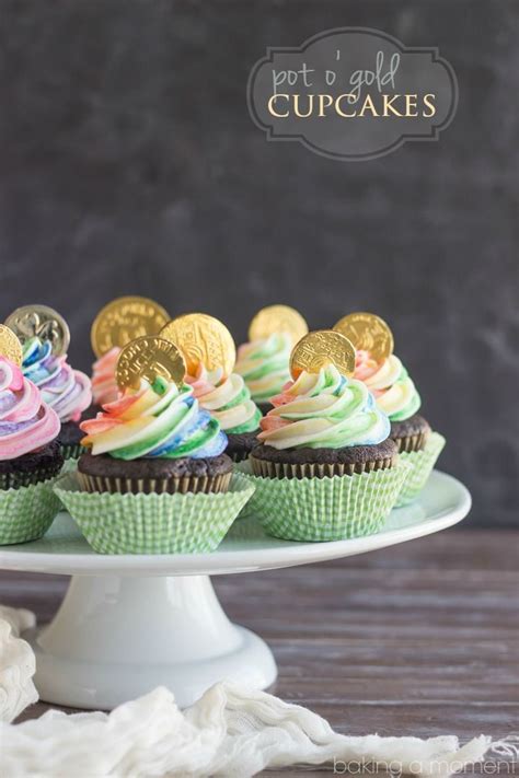 Pot Of Gold Cupcakes St Patricks Day Cupcake Gold Cupcakes Cake Recipes