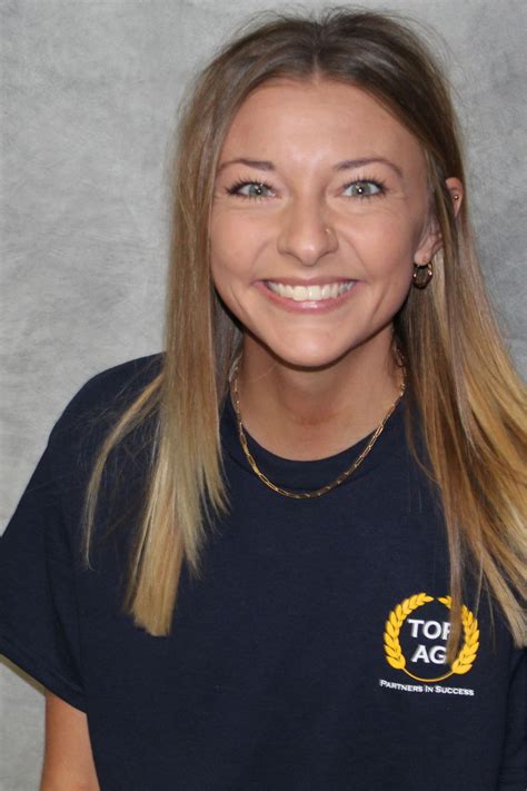 Madi Lammers - Top Ag