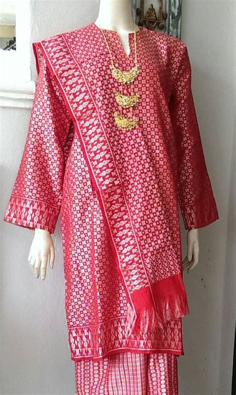 Sanggar Busana Ria Baju Songket Tradisional Untuk Disewa