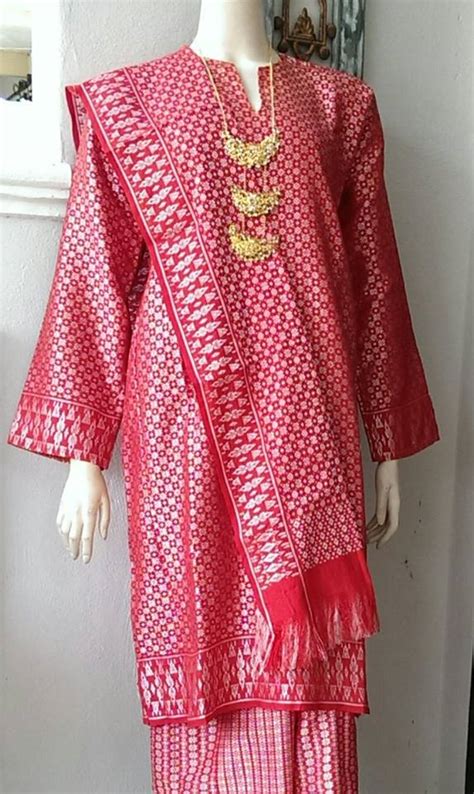 Baju Kurung Kedah Songket Tradisional BAJU KURUNG PAHANG MAS AYU