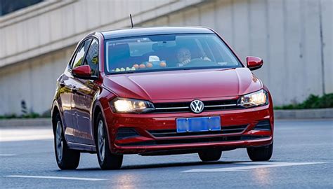 Volkswagen Polo Ficha Técnica Rendimiento y Diseño Zona Del Motor