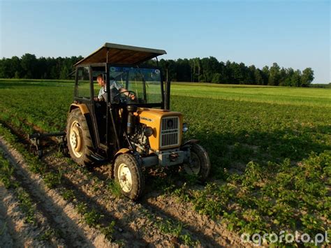 Foto Traktor Ursus C M I Agromet Id Galeria Rolnicza Agrofoto