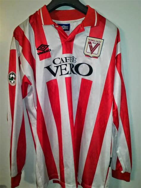 Vicenza Virtus Home Maglia Di Calcio