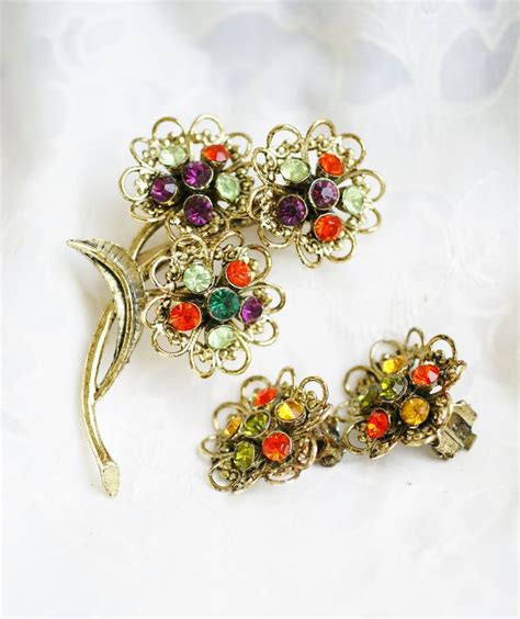 Multi Color Rhinestones Vintage Pin Earrings Set Gold Tone Mid Century Rhinestone Brooch Clip