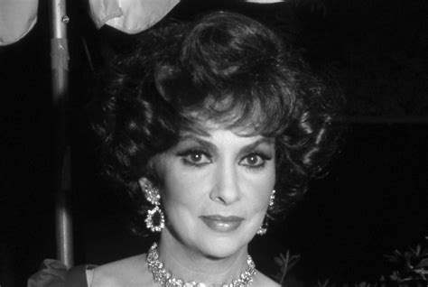 Gina Lollobrigida Nie Yje W Oska Ikona Kina Zmar A W Wieku Lat