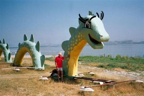 Lake Elsinore monster in SoCal | Lake monsters, Lake elsinore, Lakes in california