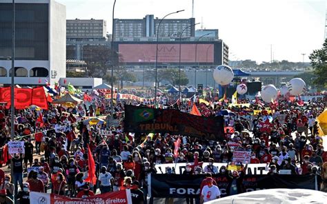 Galeria Brasileiros Voltam S Ruas Para Pedir Impeachment De Bolsonaro