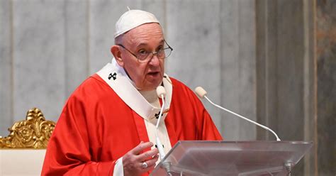 Pope Francis Endorses Same Sex Civil Unions For The First Time As