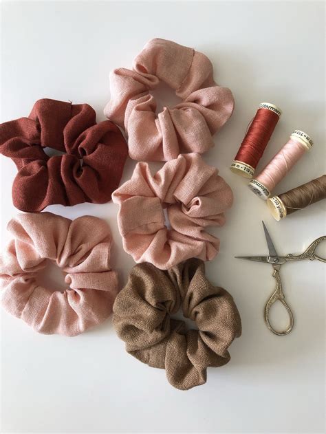 Linen Scrunchies — Ma Ma Osa Diy Hair Scrunchies Diy Hair Accessories Scrunchies Diy