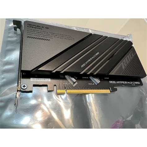 Asus Rog Hyper M 2 Card Pcie Nvme M 2 Expansion Card With Heatsink Shopee Malaysia