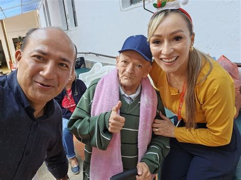 Con los abuelos del Hogar Geriátrico San José de Pitalito La terminal