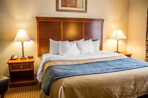 Comfort Inn & Suites Kent - University Area Kent, Ohio, US - Reservations.com