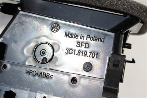 VW PASSAT B8 ARTEON WLOTY POWIETRZA KONSOLI 3G1858416F 3G1819701E 3G1