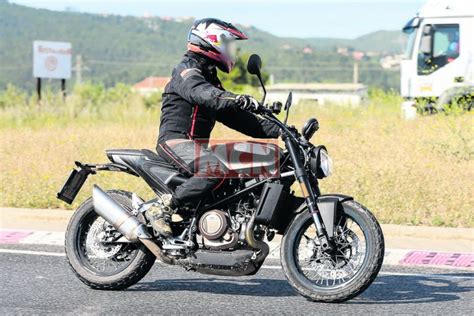 Adakah Ini Roadster Naked Husqvarna Svartpilen Motomalaya Net