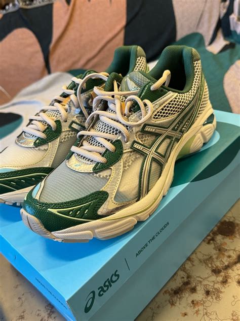 Asics Gt Above The Clouds Carousell