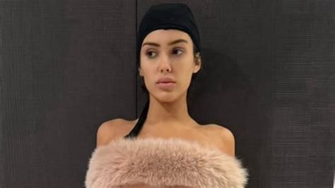 Kanye Wests Wife Bianca Censori Having Doubts After Rapper Shared Provocative Snaps Mirror