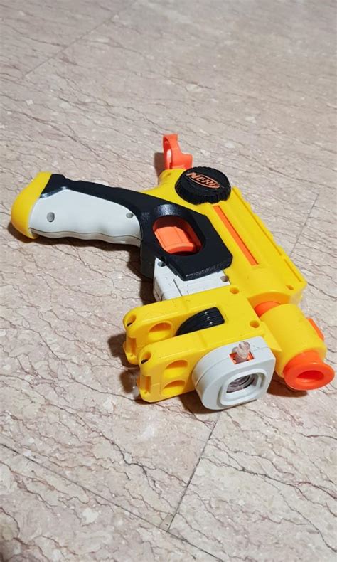 Nerf Gun Nite Finder Hobbies Toys Toys Games On Carousell