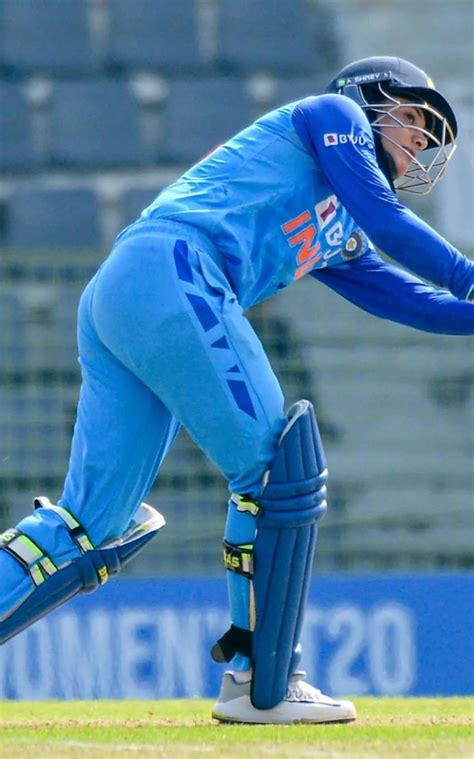 Smriti Mandhana R Womencricketers