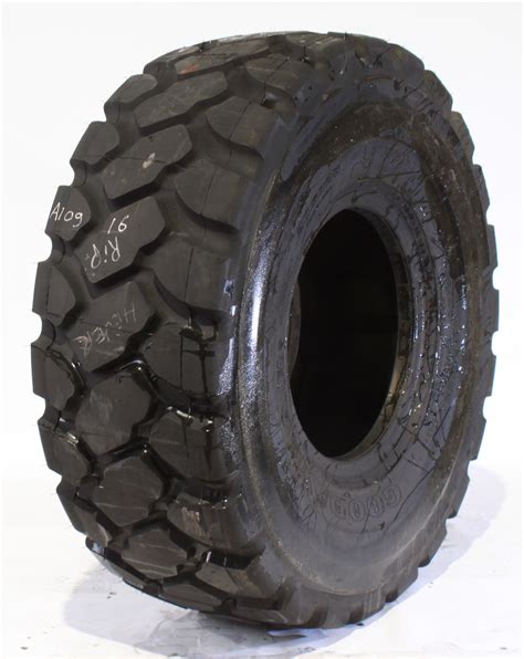 20 5R25 USED GOODYEAR RT 3B L 3 TL DEMO A10916 ONLY SOME COSM REP