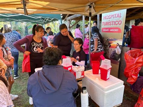 Iguaz Operativo De Salud Alcanz A M S De Personas En Barrio San