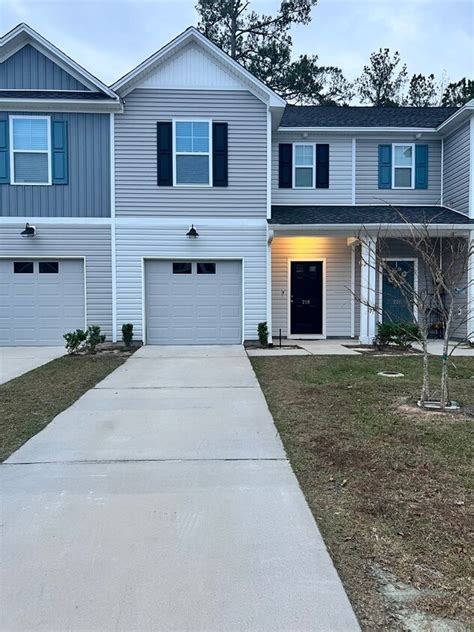 Buchanan Cir Goose Creek Sc Townhome Rentals In Goose